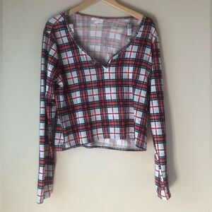 📳 Colsie | Plaid Soft Long Sleeve Top